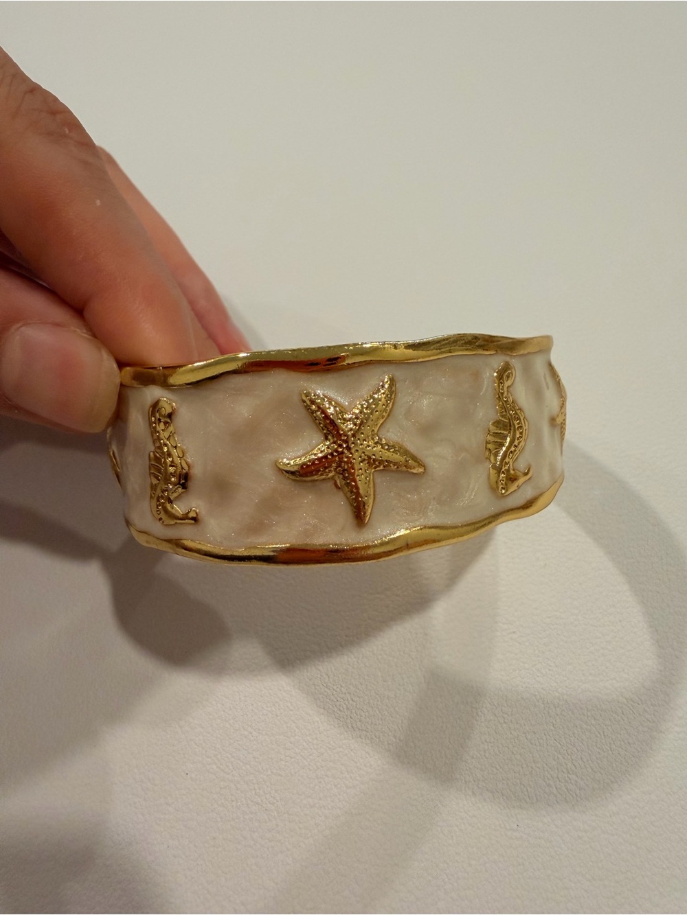 White and Gold Sea Motif Cuff Bracelet - Picture 3 of 7